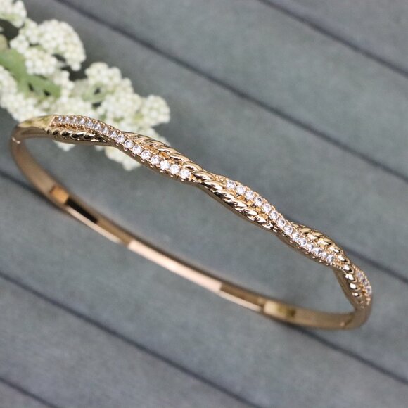 Elegant Rose Gold Bangle with Sparkling Twisted Chain Design, XPBL0509 - Picture 11 of 12